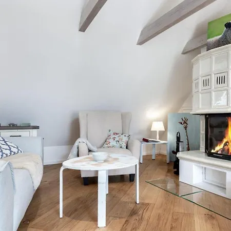 Wohnung-4-id-404 *